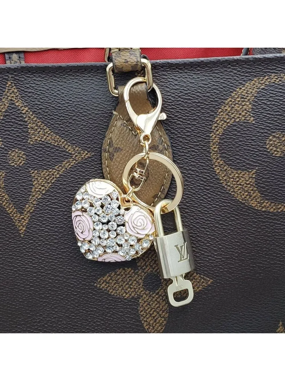 Authentic Louis Vuitton Gold Lock 🔒 Unbranded Heart Keychain Bag Charm LV